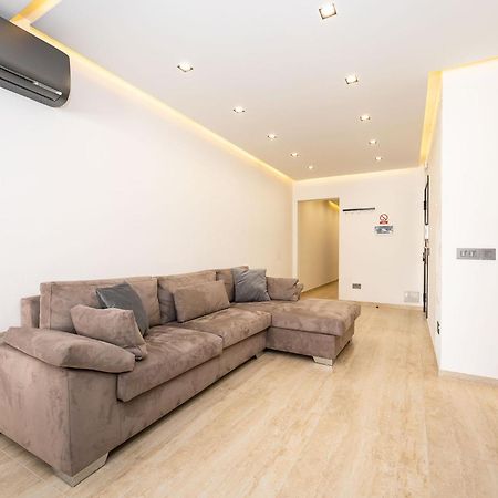 Modern 2 Bedroomed Apartment In Gzira Экстерьер фото
